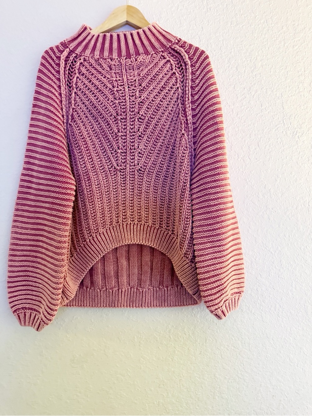 Free People Sweetheart Chunky Knit Sweater Pink Striped Hi-Low XL NWT - Picture 3 of 7